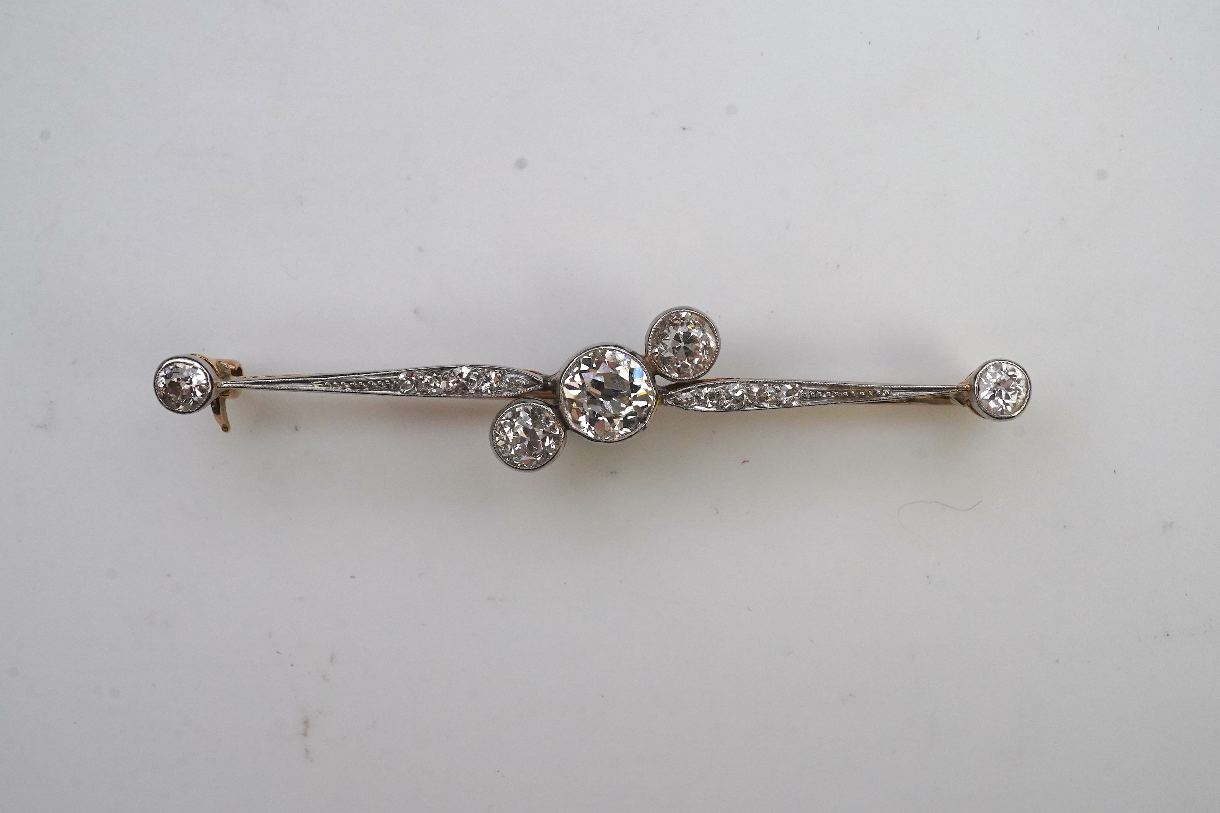 An Edwardian diamond brooch, early 20th century